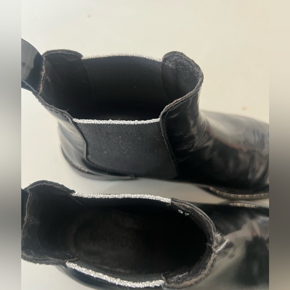 David's Chelsea Boots with Sparkly Detail - Picture 5 of 17